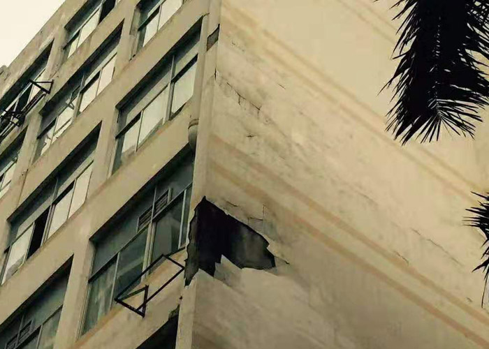  廣西真石漆外墻涂料翻新施工方案，中醫(yī)藥大學(xué)外墻翻新工程案列解析