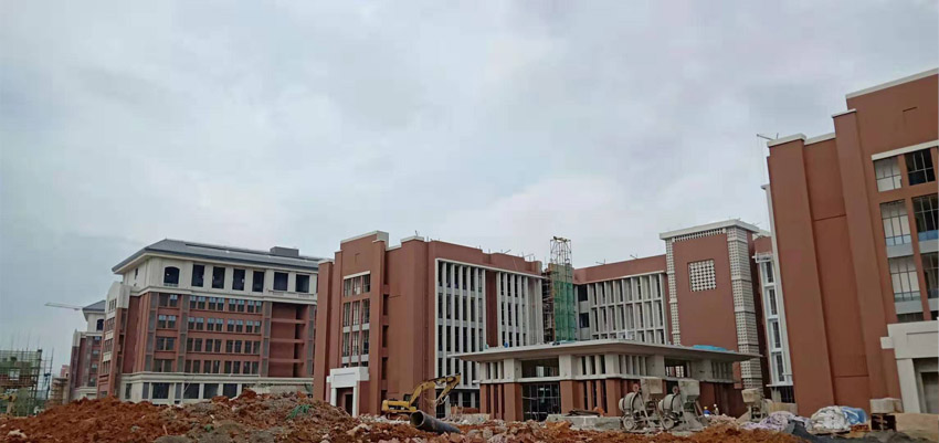 專業廣西真石漆施工廠家！醫科大武鳴校區施工效果實拍五